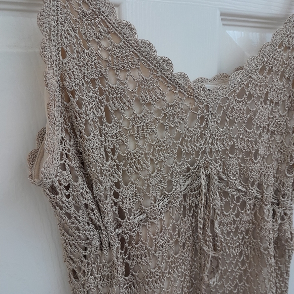 Gold crochet cami top - Picture 8 of 11